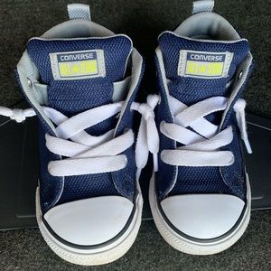 Boys Sz 8 slip on Converse